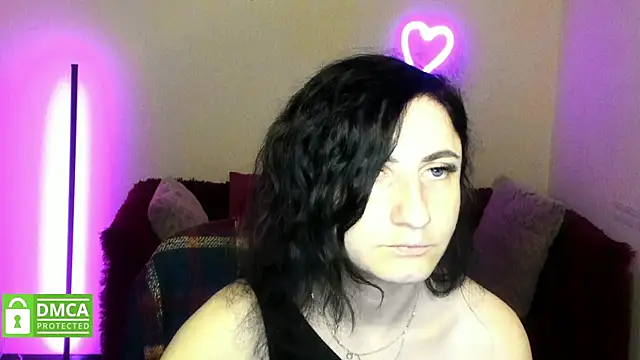 Snapshot of Muse_kitty_jenia chatting on 11-21-25, 06:28 Muse kitty jenia online show from 11-21-25, 06:28