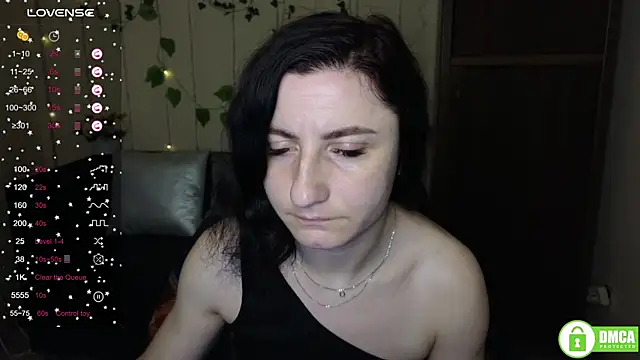 Snapshot of Muse_kitty_jenia chatting on 11-22-25, 06:29 Muse kitty jenia online show from 11-22-25, 06:29