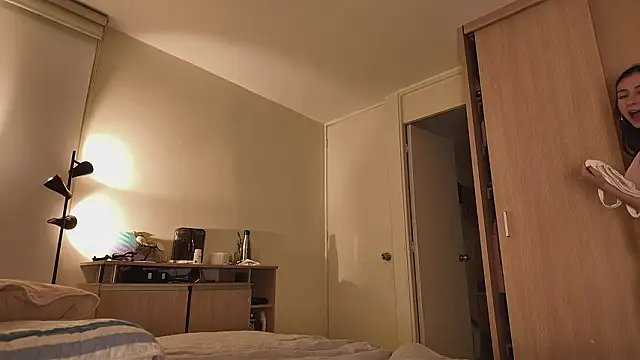 juanasnz99 online show from 02-26-26, 06:01