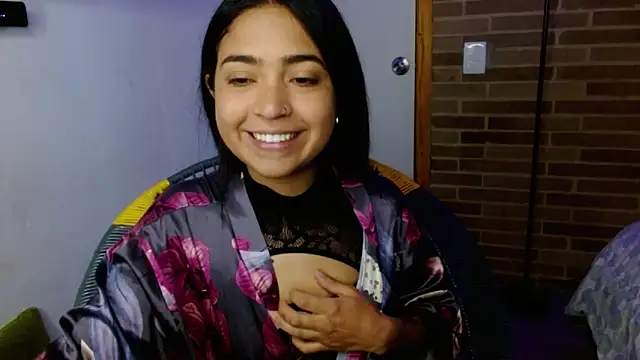 helenacyruss online show from 11-05-25, 02:06