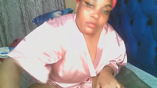 Queenshaz01 online show from 03-21-26, 12:04