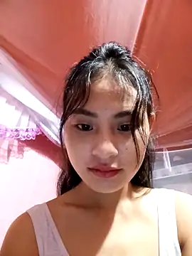 trieungoclnt online show from 10-28-25, 02:26