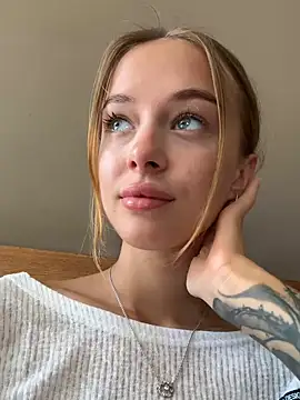 enjoy my beauty online show from 02-06-25, 04:31