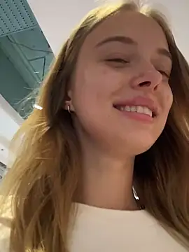 enjoy my beauty online show from 02-09-25, 07:38