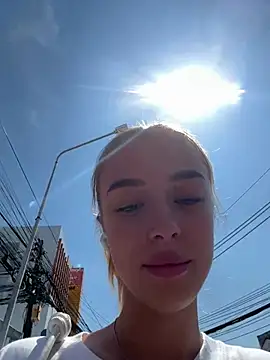 enjoy my beauty online show from 02-12-25, 04:33