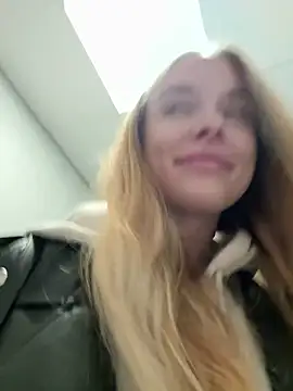 enjoy my beauty online show from 10-15-25, 07:08