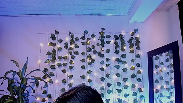 mariiana-diaz online show from 02-10-25, 04:14