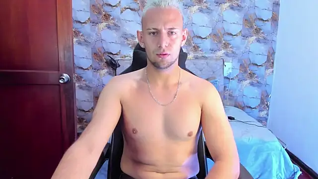Snapshot of Damon_Bakert chatting on 05-28-26, 01:52 Damon Bakert online show from 05-28-26, 01:52