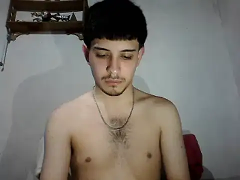 Snapshot of Elvergonn2105 chatting on 10-10-25, 04:33 Elvergonn2105 online show from 10-10-25, 04:33