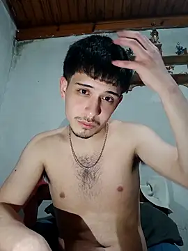 Snapshot of Elvergonn2105 chatting on 11-06-25, 04:46 Elvergonn2105 online show from 11-06-25, 04:46