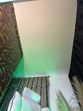 lenny boobs online show from 10-09-25, 02:09