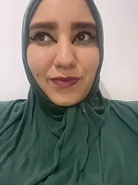 hannahayat online show from 12-13-24, 02:05