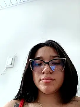 -VICKKY online show from 01-05-26, 07:17