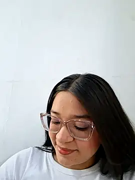 -VICKKY online show from 02-20-26, 02:17