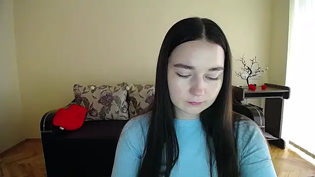 Pretty shy online show from 09-28-25, 08:52