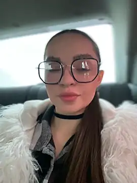 Snapshot of AnaWest chatting on 01-24-25, 05:31 AnaWest online show from 01-24-25, 05:31