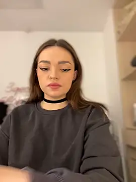 Snapshot of AnaWest chatting on 02-28-25, 06:10 AnaWest online show from 02-28-25, 06:10