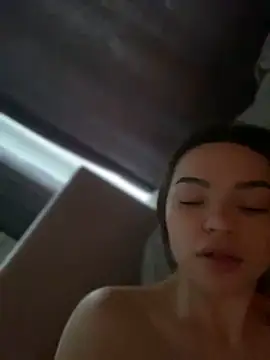 Snapshot of AnaWest chatting on 03-02-25, 09:21 AnaWest online show from 03-02-25, 09:21