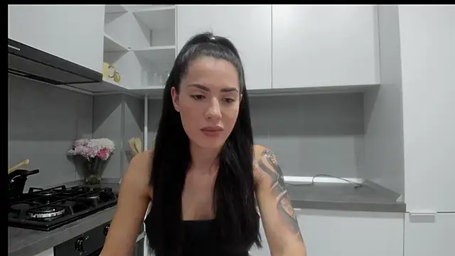 Emmapmg online show from 11-19-25, 10:54