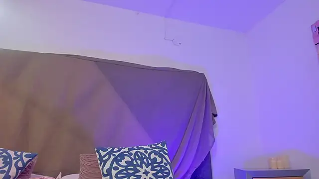 BonnieCute  online show from 01-06-26, 12:03