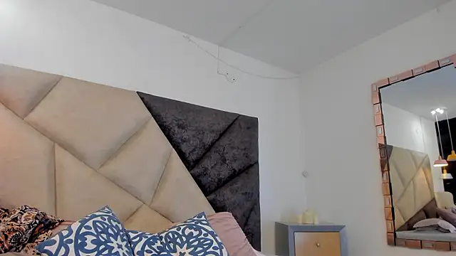 BonnieCute  online show from 02-05-26, 12:04