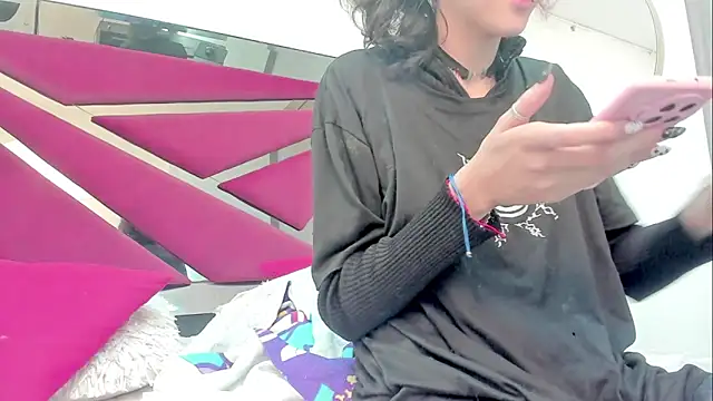 BonnieCute  online show from 03-15-26, 11:44