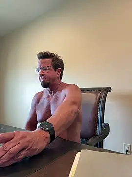 sluttydylan online show from 04-09-26, 08:03