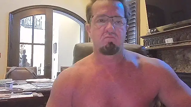 Snapshot of sluttydylan chatting on 04-29-26, 05:41 sluttydylan online show from 04-29-26, 05:41