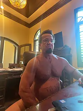 Snapshot of sluttydylan chatting on 07-17-26, 05:40 sluttydylan online show from 07-17-26, 05:40