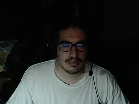 Snapshot of thealfawolf01 chatting on 06-06-26, 03:00 thealfawolf01 online show from 06-06-26, 03:00