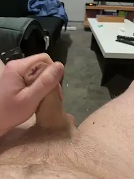 pete4445 online show from 04-15-26, 05:42