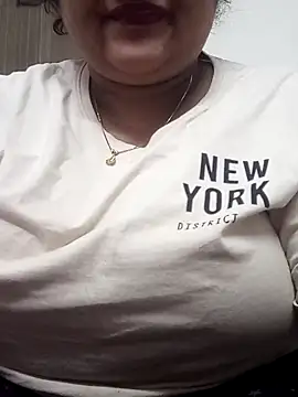 Snapshot of smile_pretty chatting on 12-05-24, 07:28 smile pretty online show from 12-05-24, 07:28