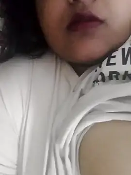 Snapshot of smile_pretty chatting on 12-30-24, 03:57 smile pretty online show from 12-30-24, 03:57