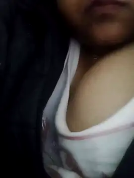 Snapshot of smile_pretty chatting on 01-03-25, 10:08 smile pretty online show from 01-03-25, 10:08