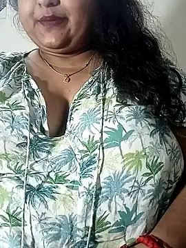 Snapshot of smile_pretty chatting on 01-06-25, 06:20 smile pretty online show from 01-06-25, 06:20