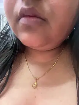 Snapshot of smile_pretty chatting on 03-13-25, 09:26 smile pretty online show from 03-13-25, 09:26