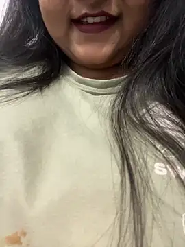 Snapshot of smile_pretty chatting on 09-26-25, 06:01 smile pretty online show from 09-26-25, 06:01