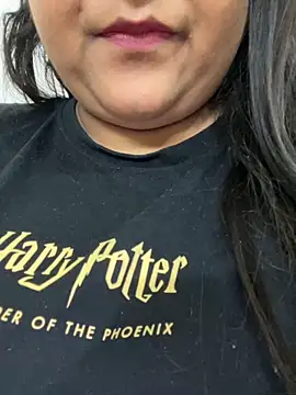 Snapshot of smile_pretty chatting on 10-06-25, 07:22 smile pretty online show from 10-06-25, 07:22