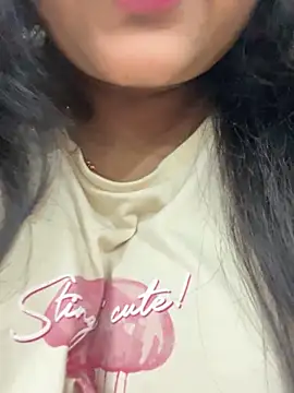 smile pretty online show from 03-22-26, 07:50