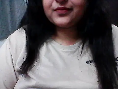 smile pretty online show from 04-13-26, 06:13