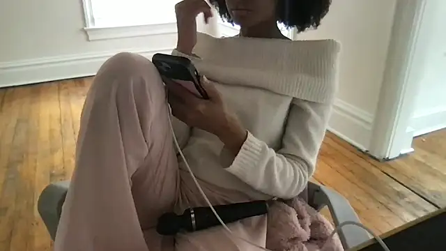 loveofbea online show from 04-11-26, 09:41