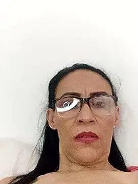 Snapshot of BarbaraMature chatting on 02-15-26, 06:15 BarbaraMature online show from 02-15-26, 06:15
