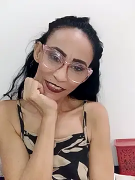 Snapshot of BarbaraMature chatting on 04-17-26, 03:26 BarbaraMature online show from 04-17-26, 03:26