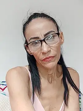 Snapshot of BarbaraMature chatting on 07-02-26, 03:07 BarbaraMature online show from 07-02-26, 03:07