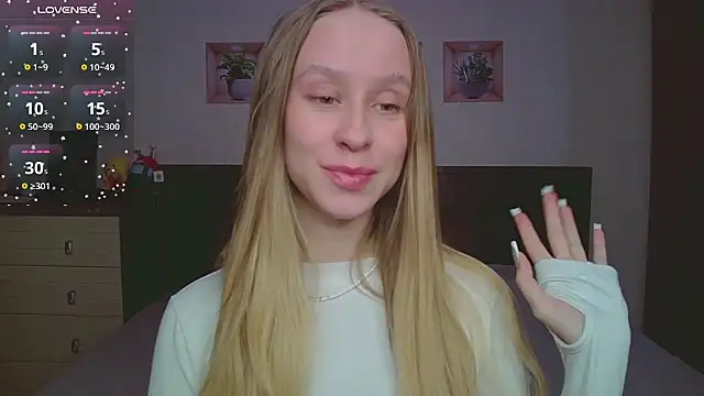 Lily  Devil online show from 01-11-26, 03:39