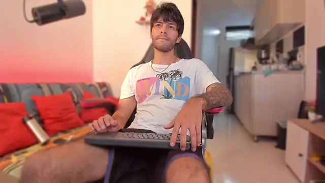 justin stark7 online show from 11-25-25, 08:42