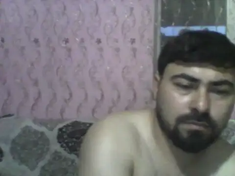 Snapshot of eminrehi chatting on 06-18-26, 01:06 eminrehi online show from 06-18-26, 01:06