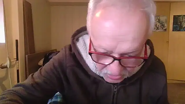 Sammy1660 online show from 04-10-26, 05:06