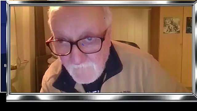 Snapshot of Sammy1660 chatting on 05-19-26, 01:56 Sammy1660 online show from 05-19-26, 01:56