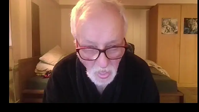 Snapshot of Sammy1660 chatting on 06-12-26, 05:45 Sammy1660 online show from 06-12-26, 05:45